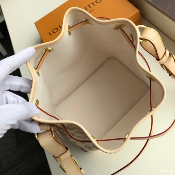 LOUIS NOE VUITTON BB 0201